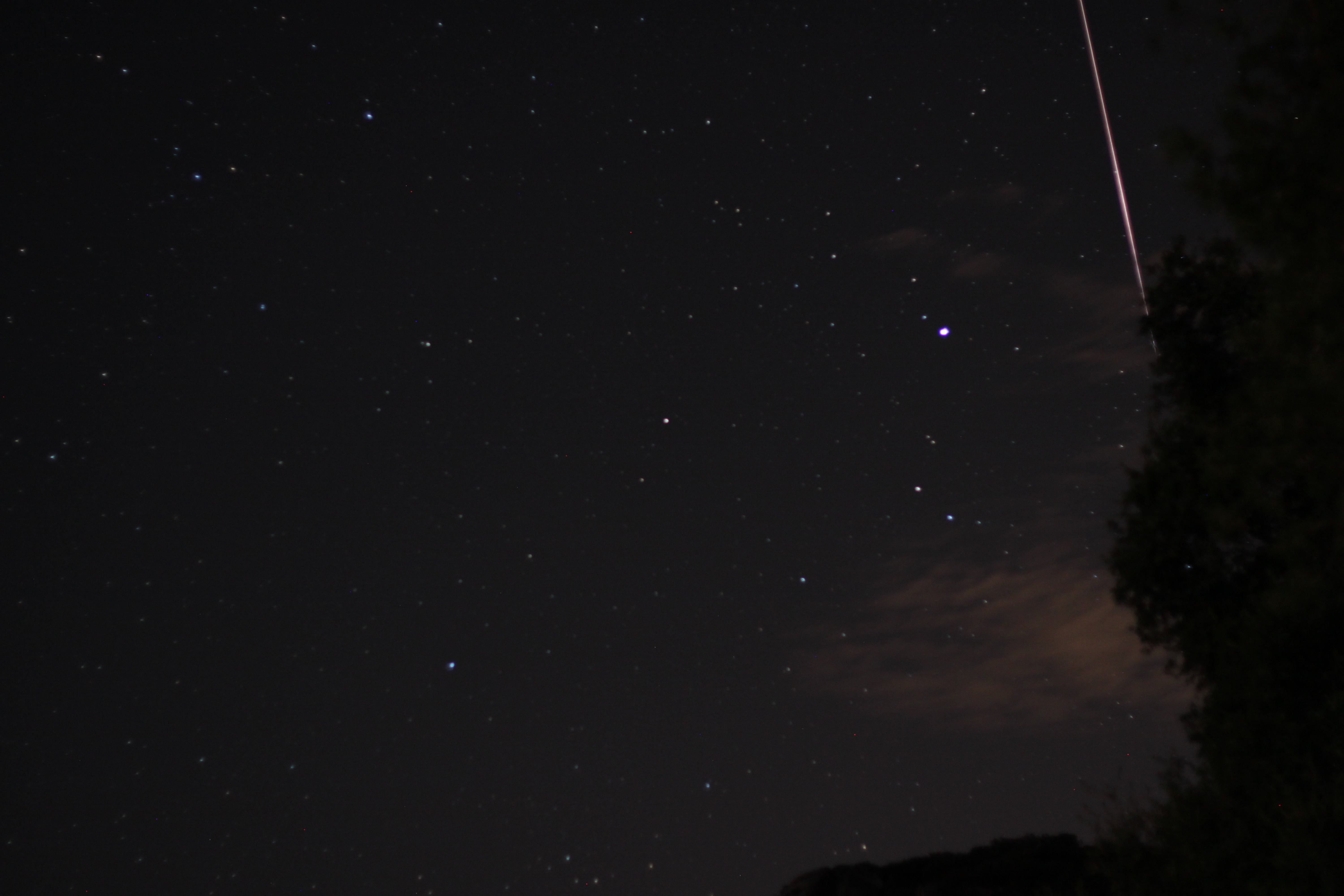 Photographer Catches 'Shooting Star' from Perseid Meteor Shower (Photo)